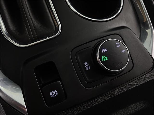 used 2019 Chevrolet Traverse car, priced at $25,988