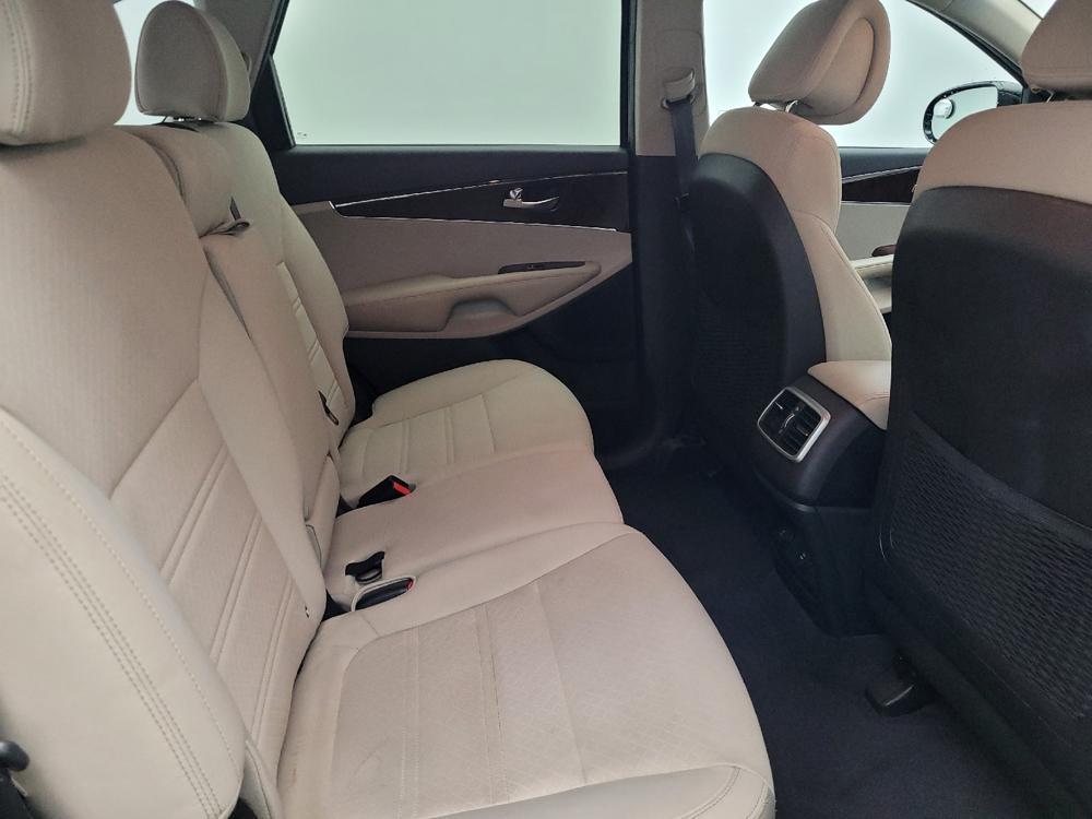 used 2016 Kia Sorento car, priced at $14,895