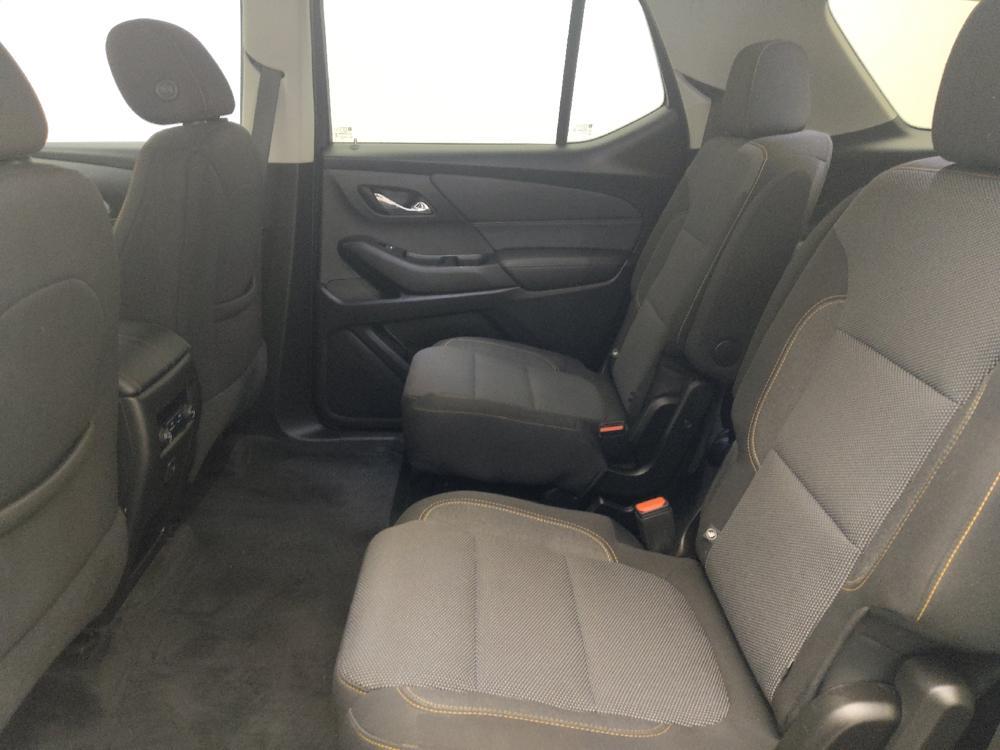 used 2020 Chevrolet Traverse car, priced at $22,595