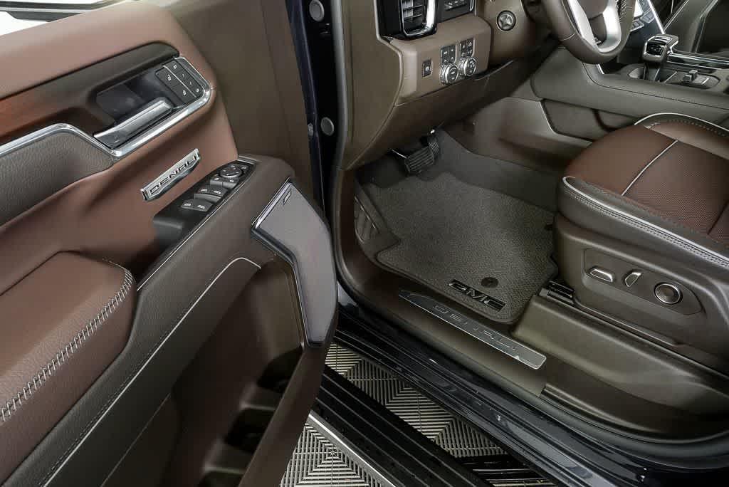 new 2026 GMC Sierra 1500 car, priced at $70,094