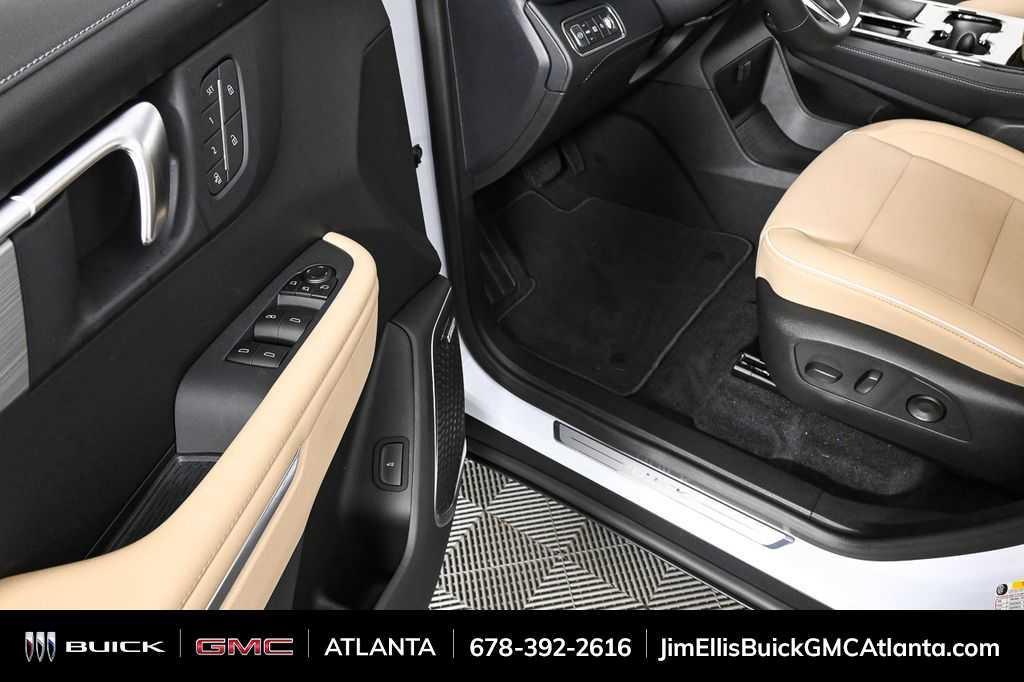 new 2026 Buick Enclave car, priced at $45,980