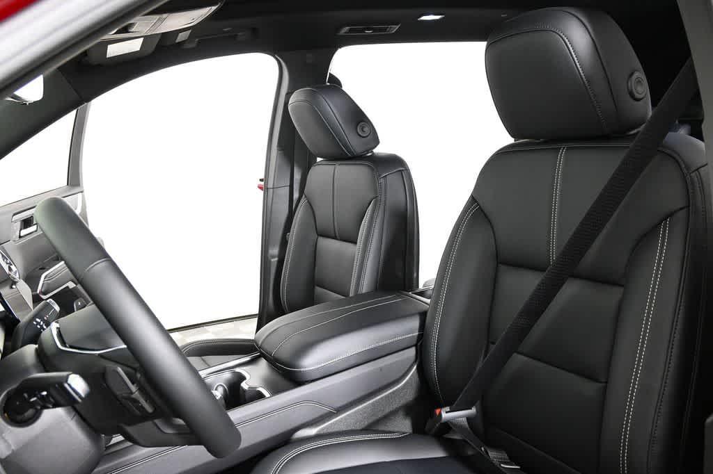 new 2026 GMC Acadia car, priced at $47,175