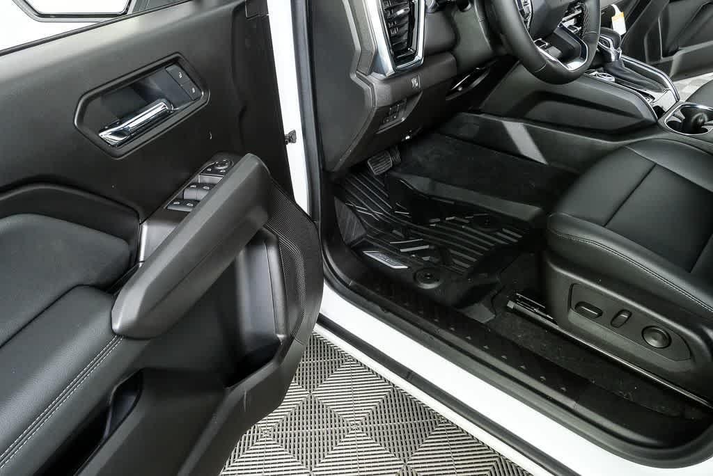 new 2026 GMC Canyon car, priced at $45,910