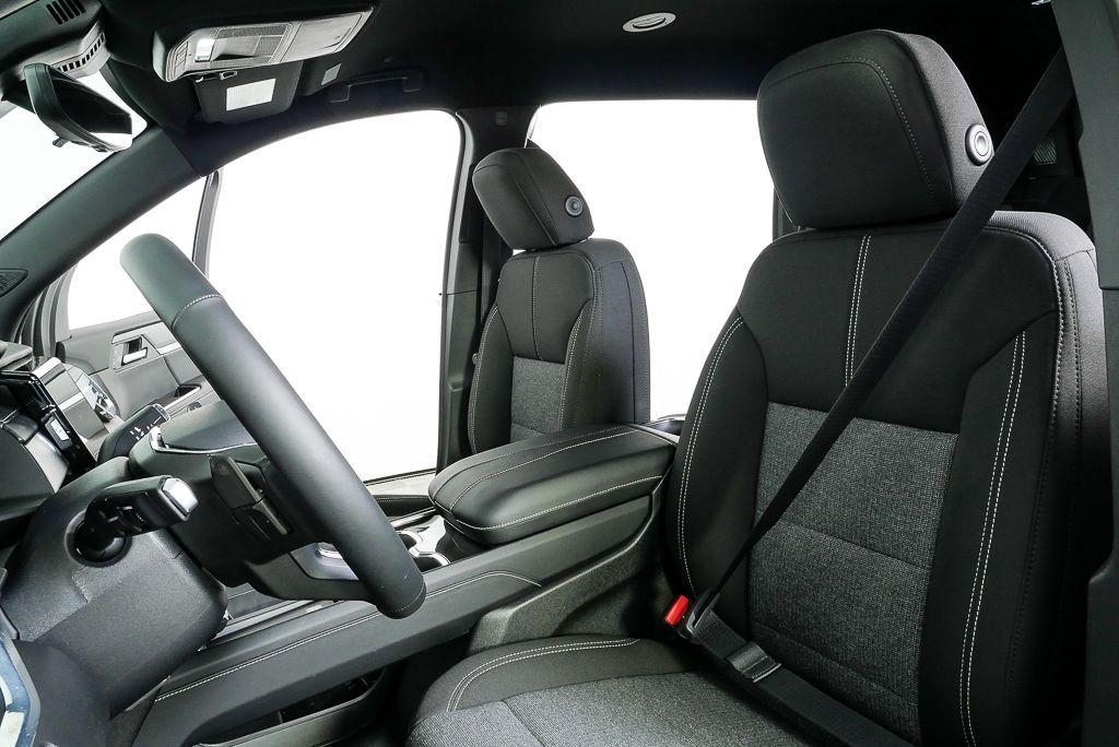 new 2026 GMC Acadia car, priced at $43,090