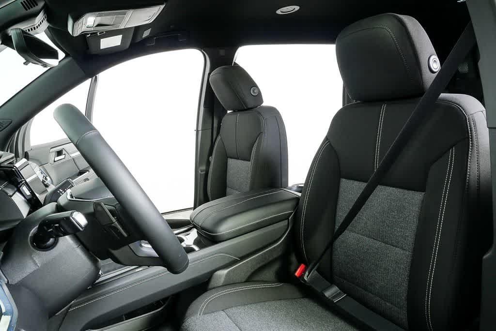 new 2026 GMC Acadia car, priced at $46,090