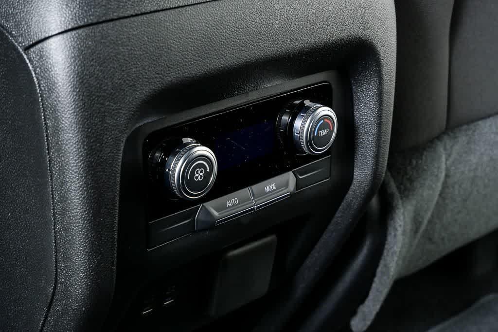 new 2026 GMC Acadia car, priced at $46,090