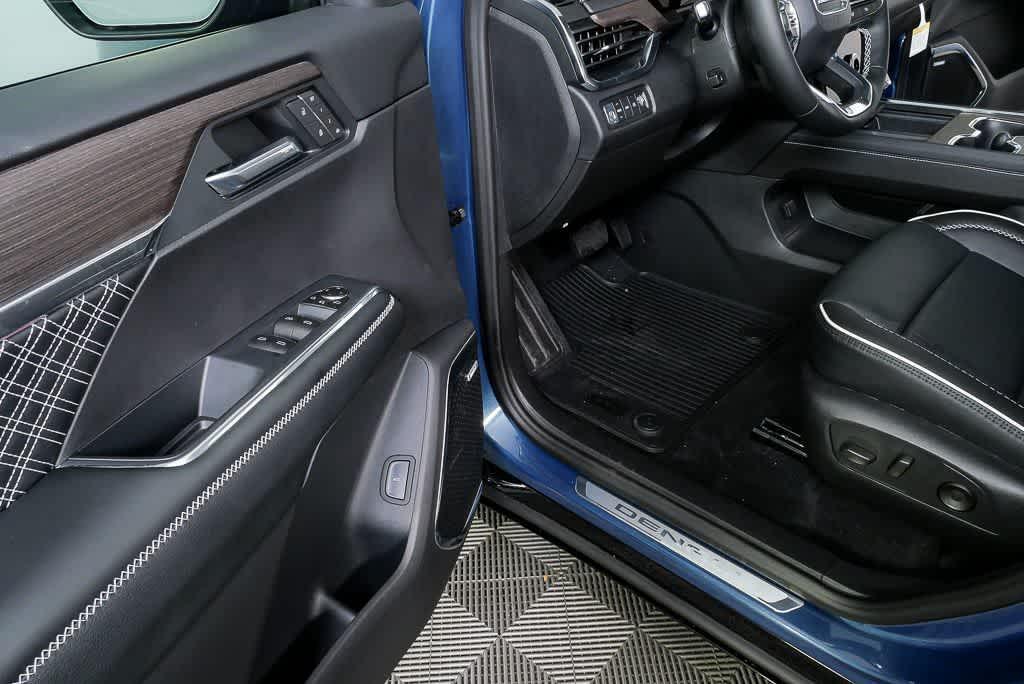 new 2026 GMC Acadia car, priced at $61,400