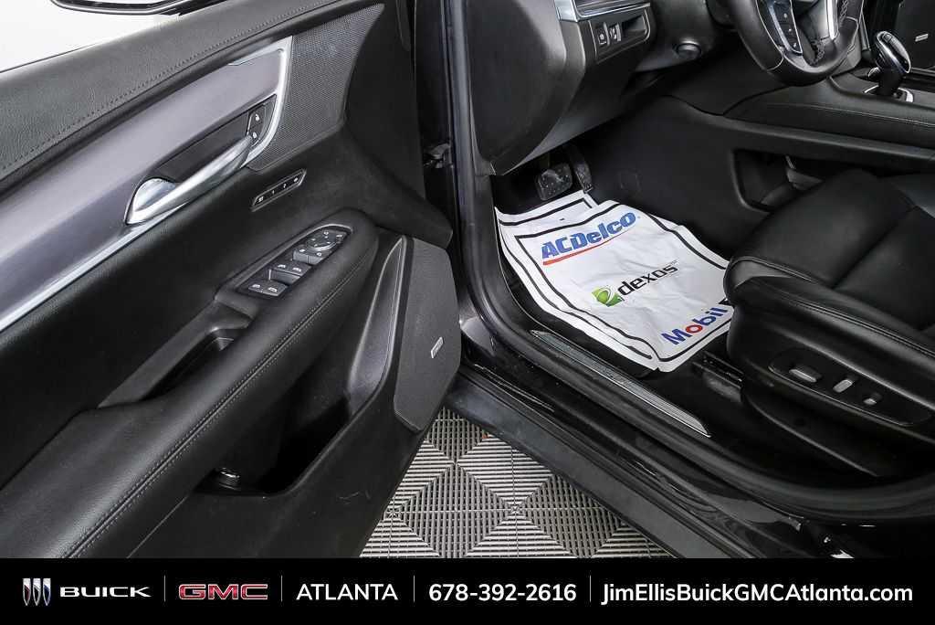 used 2018 Cadillac XT5 car, priced at $17,311