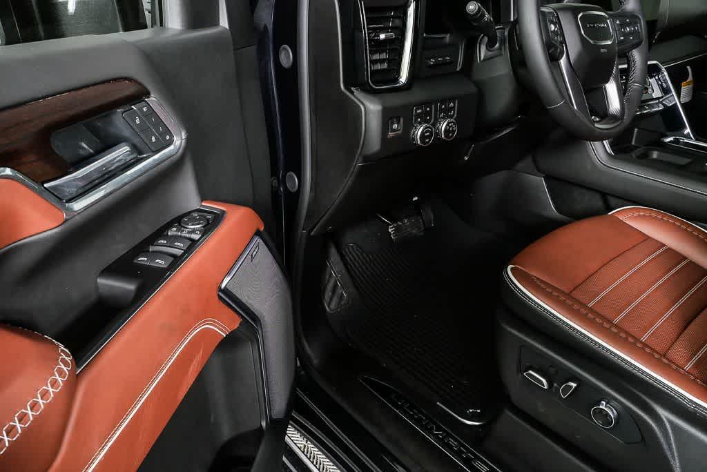 new 2026 GMC Sierra 2500 car, priced at $91,334