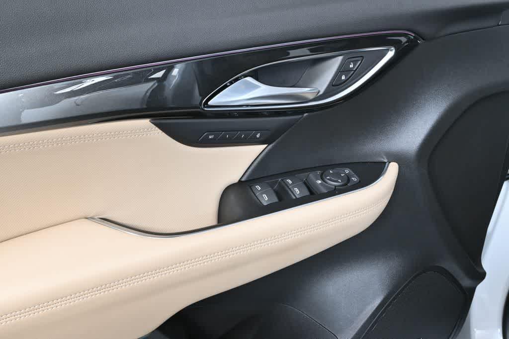 new 2025 Buick Envision car, priced at $31,895