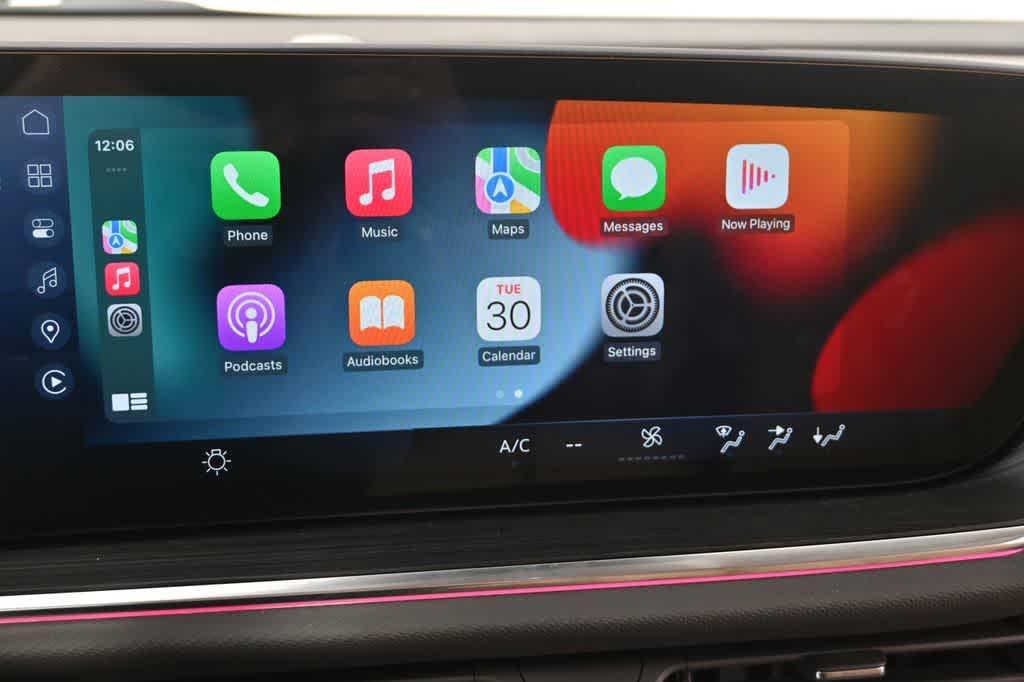 new 2025 Buick Envision car, priced at $31,895