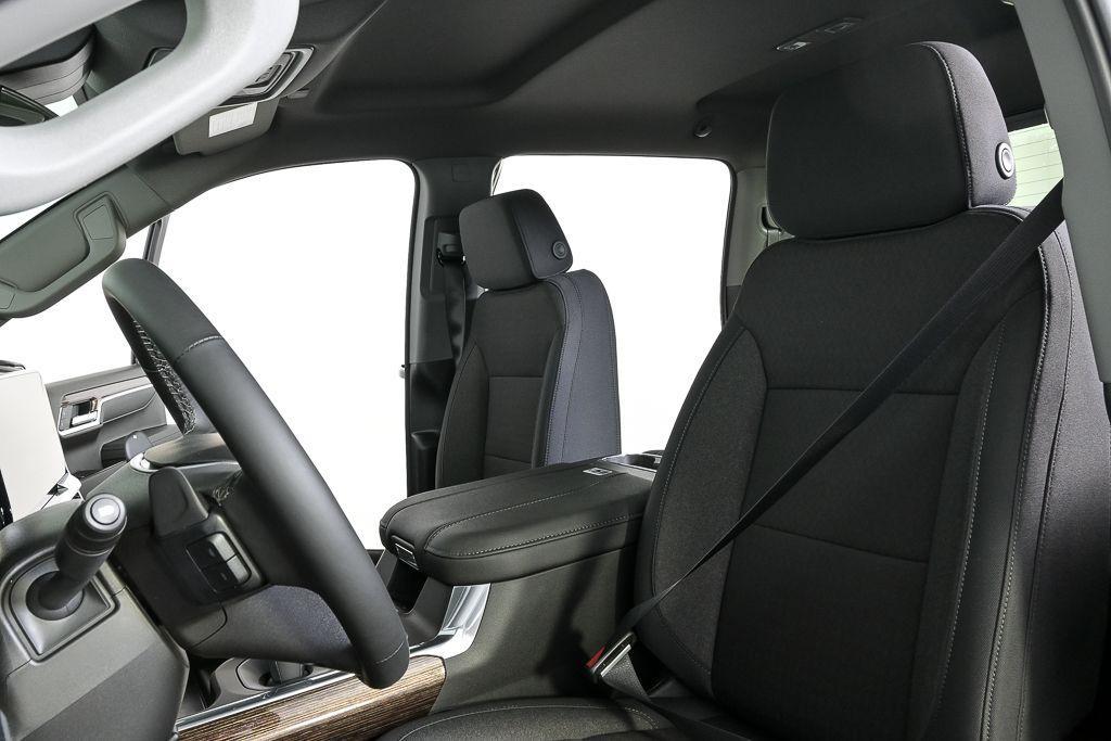 new 2026 GMC Sierra 1500 car, priced at $55,485