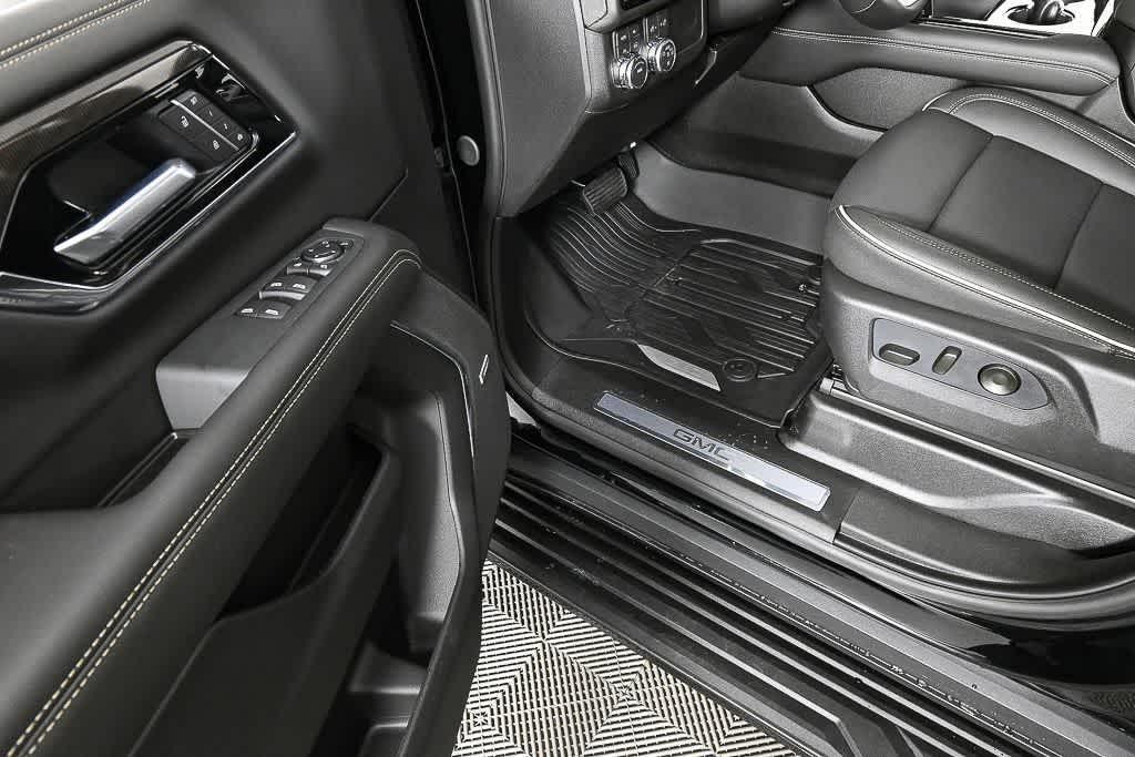 new 2026 GMC Yukon car, priced at $76,375