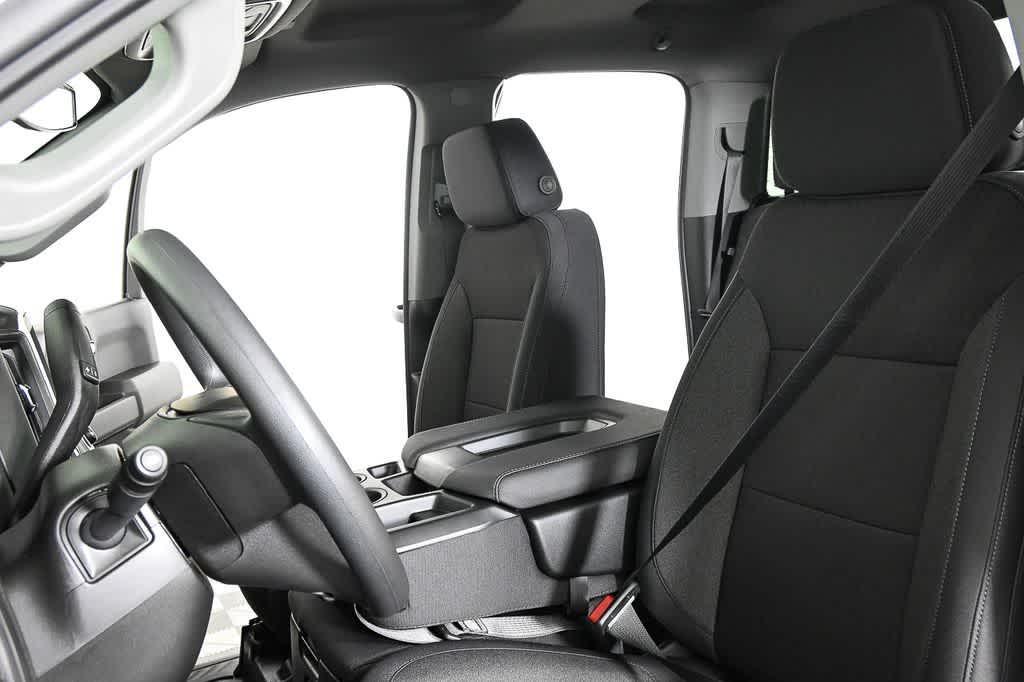 new 2026 GMC Sierra 1500 car, priced at $41,185