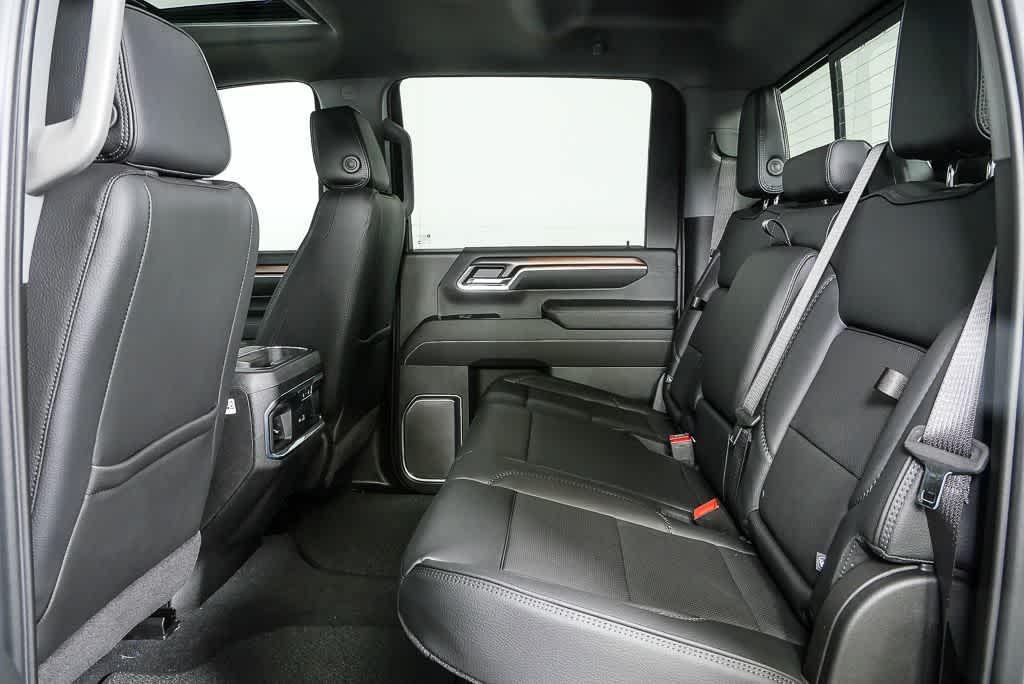 new 2026 GMC Sierra 2500 car, priced at $87,084