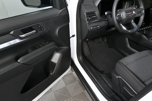 new 2026 GMC Terrain car, priced at $31,285