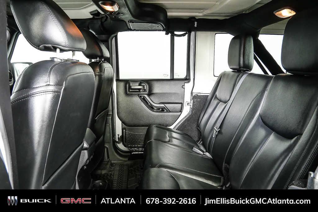 used 2015 Jeep Wrangler Unlimited car, priced at $18,651