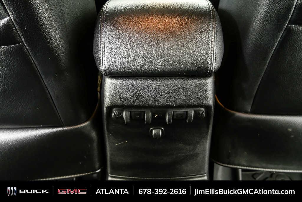 used 2015 Jeep Wrangler Unlimited car, priced at $18,651