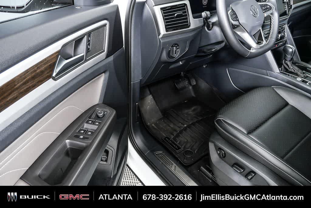 used 2023 Volkswagen Atlas car, priced at $28,895