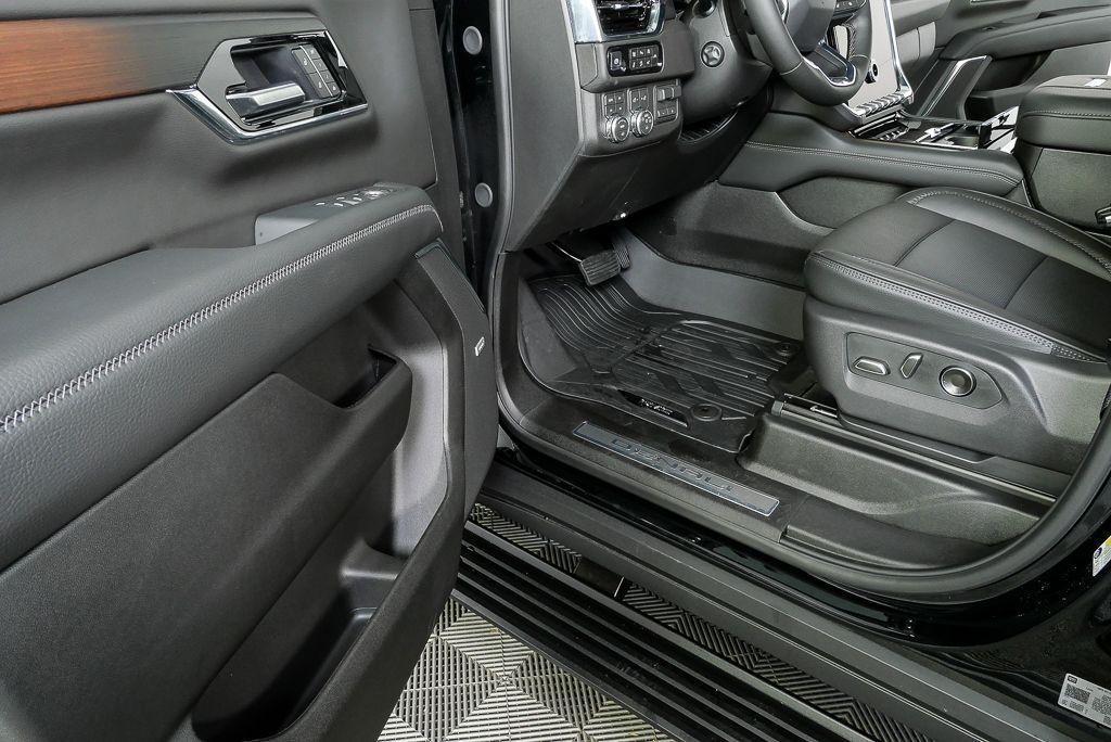 new 2026 GMC Yukon car, priced at $95,859