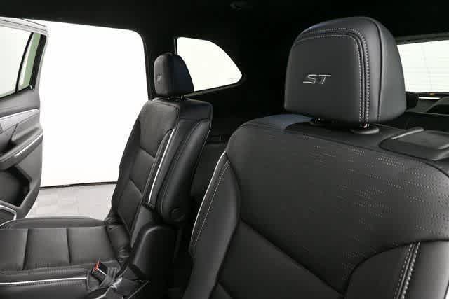 new 2026 Buick Enclave car, priced at $45,595