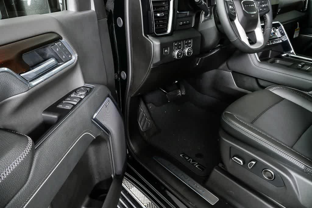 new 2026 GMC Sierra 2500 car, priced at $86,484