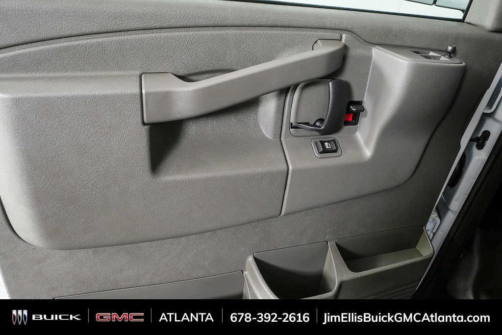 new 2025 GMC Savana 2500 car, priced at $46,960