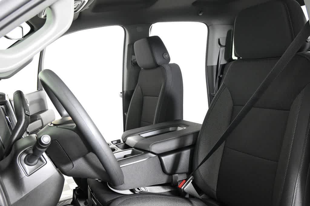 new 2026 GMC Sierra 1500 car, priced at $41,185