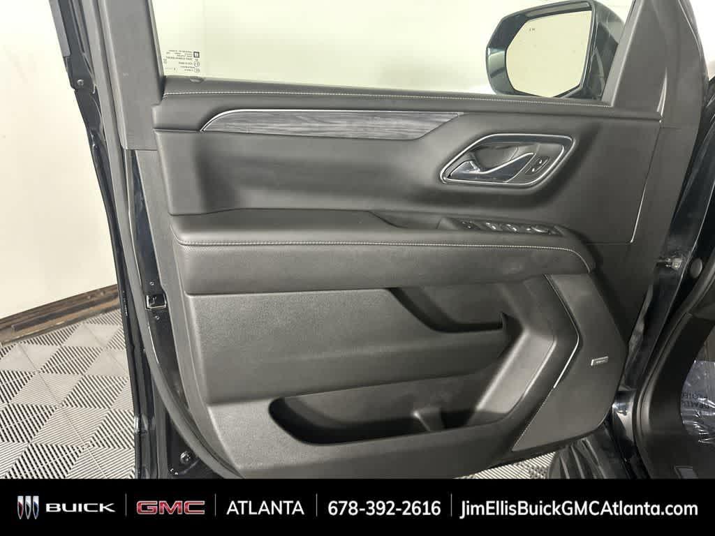 used 2023 GMC Yukon car, priced at $51,965