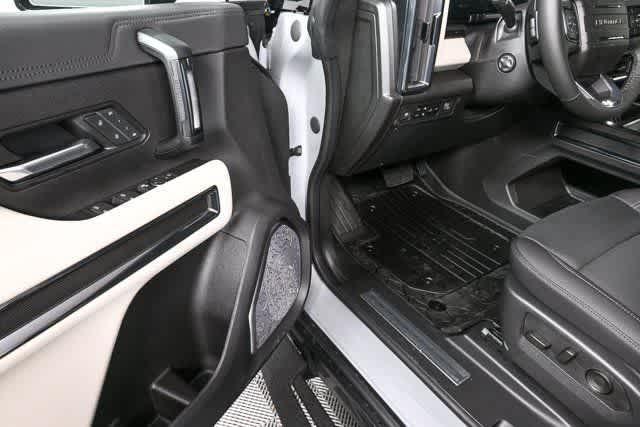 new 2026 GMC HUMMER EV Pickup car, priced at $99,720