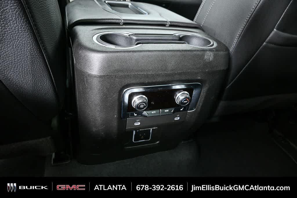 used 2024 GMC Yukon XL car, priced at $67,137