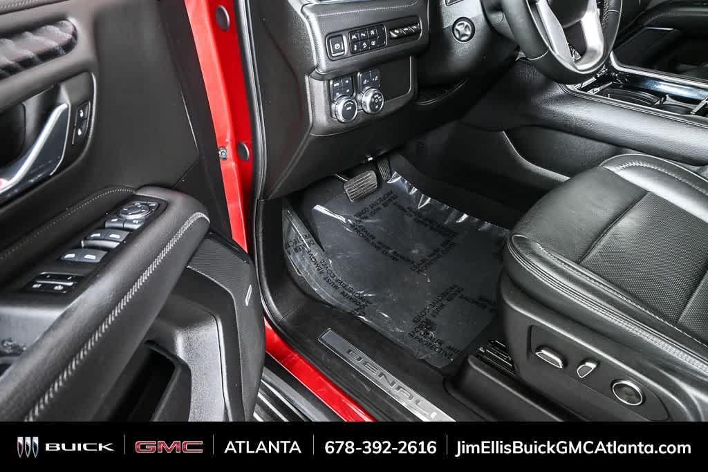 used 2024 GMC Yukon XL car, priced at $67,137