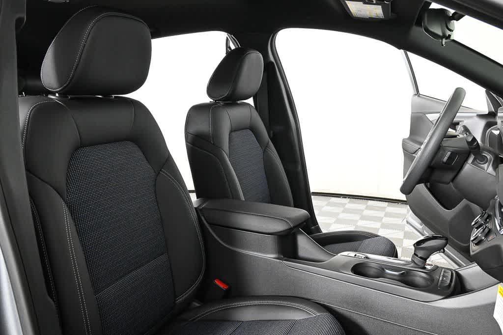 new 2026 Buick Envista car, priced at $27,585