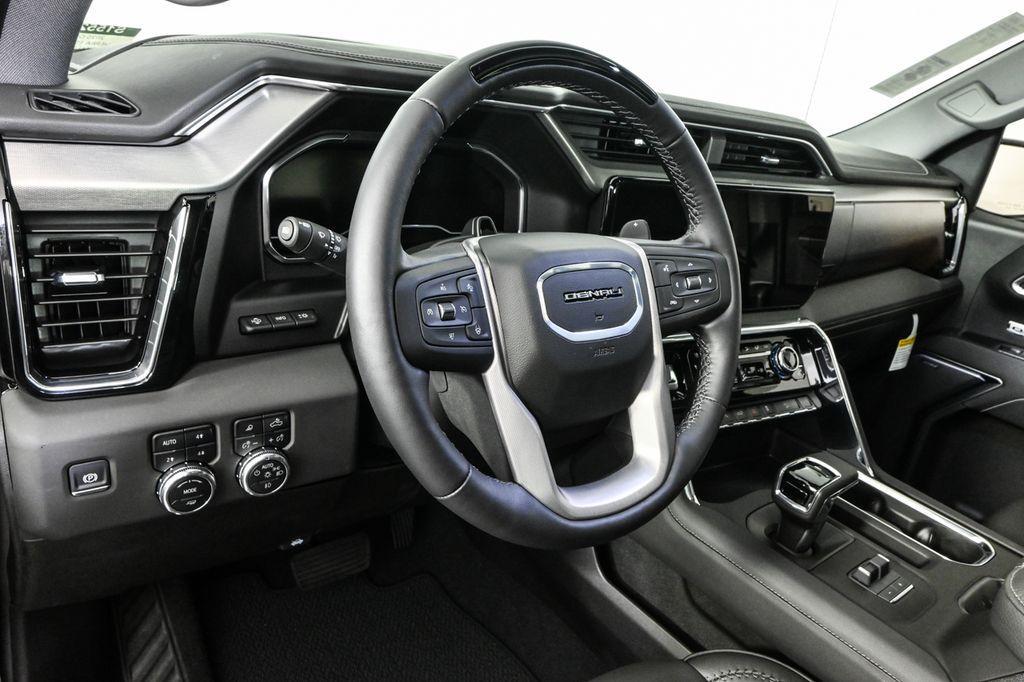 new 2025 GMC Sierra 1500 car, priced at $67,549