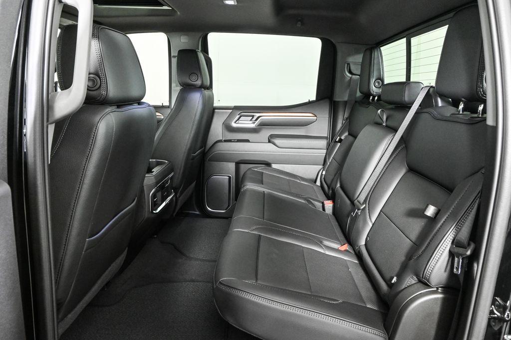 new 2025 GMC Sierra 1500 car, priced at $67,549