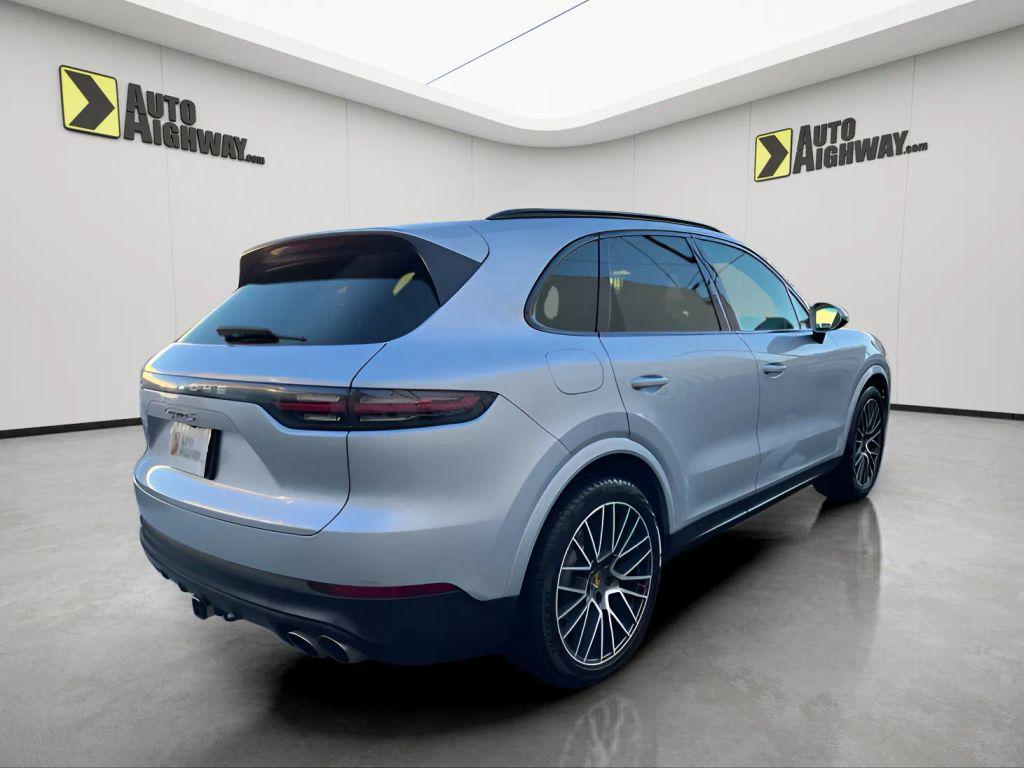 used 2019 Porsche Cayenne car, priced at $27,790