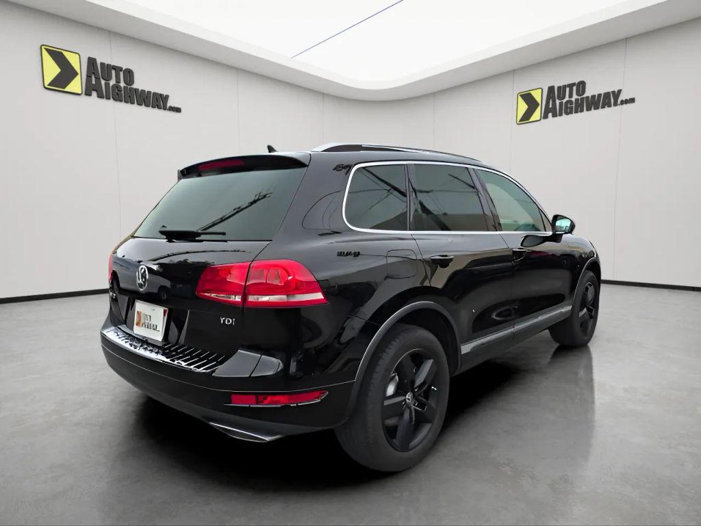 used 2013 Volkswagen Touareg car, priced at $10,990