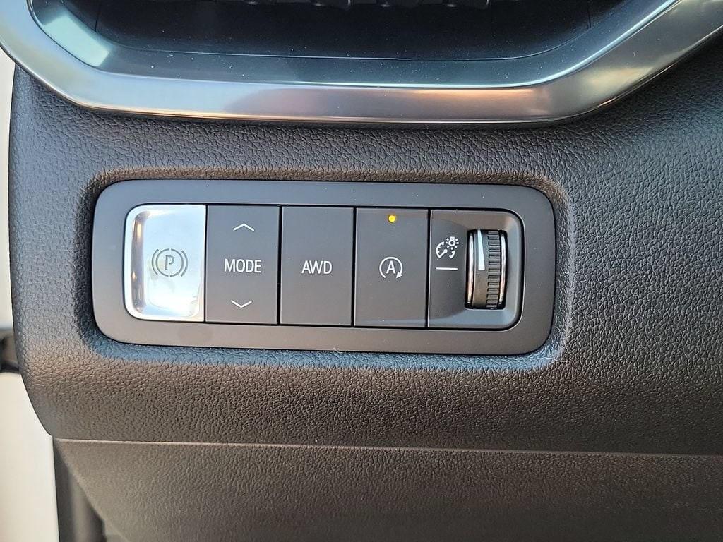 used 2026 GMC Acadia car, priced at $53,080