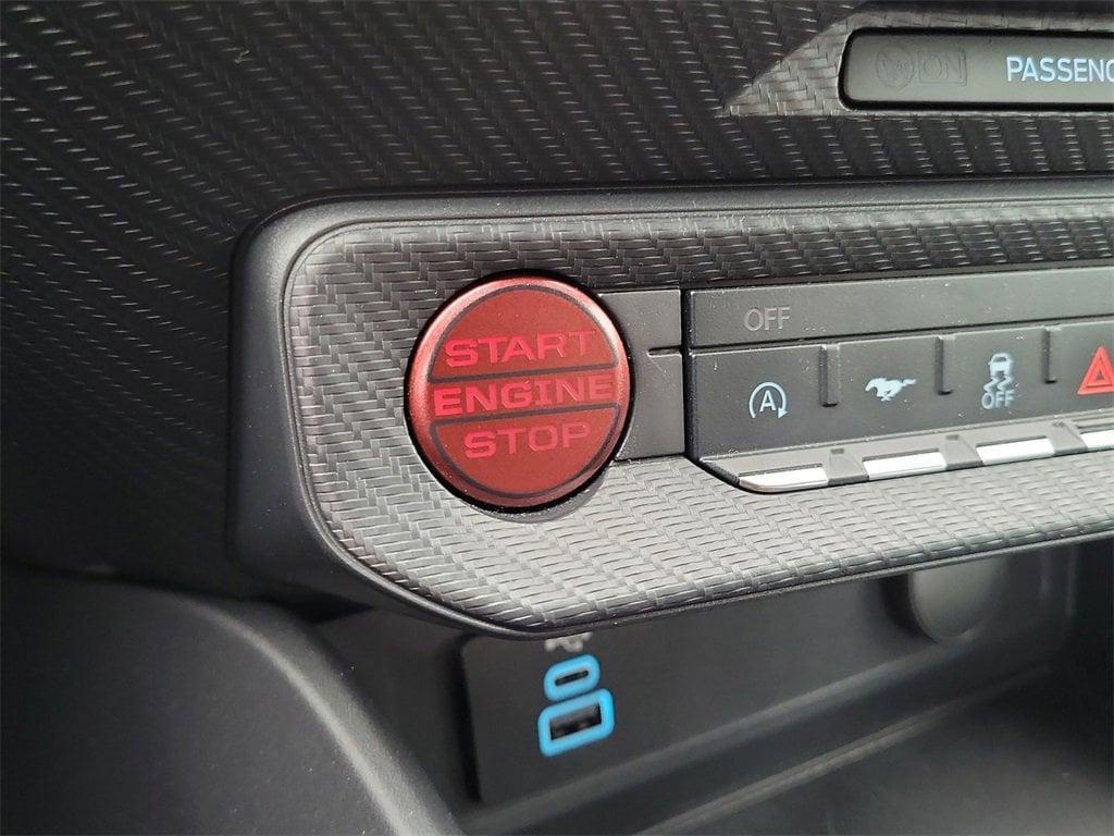 used 2025 Ford Mustang car, priced at $31,995