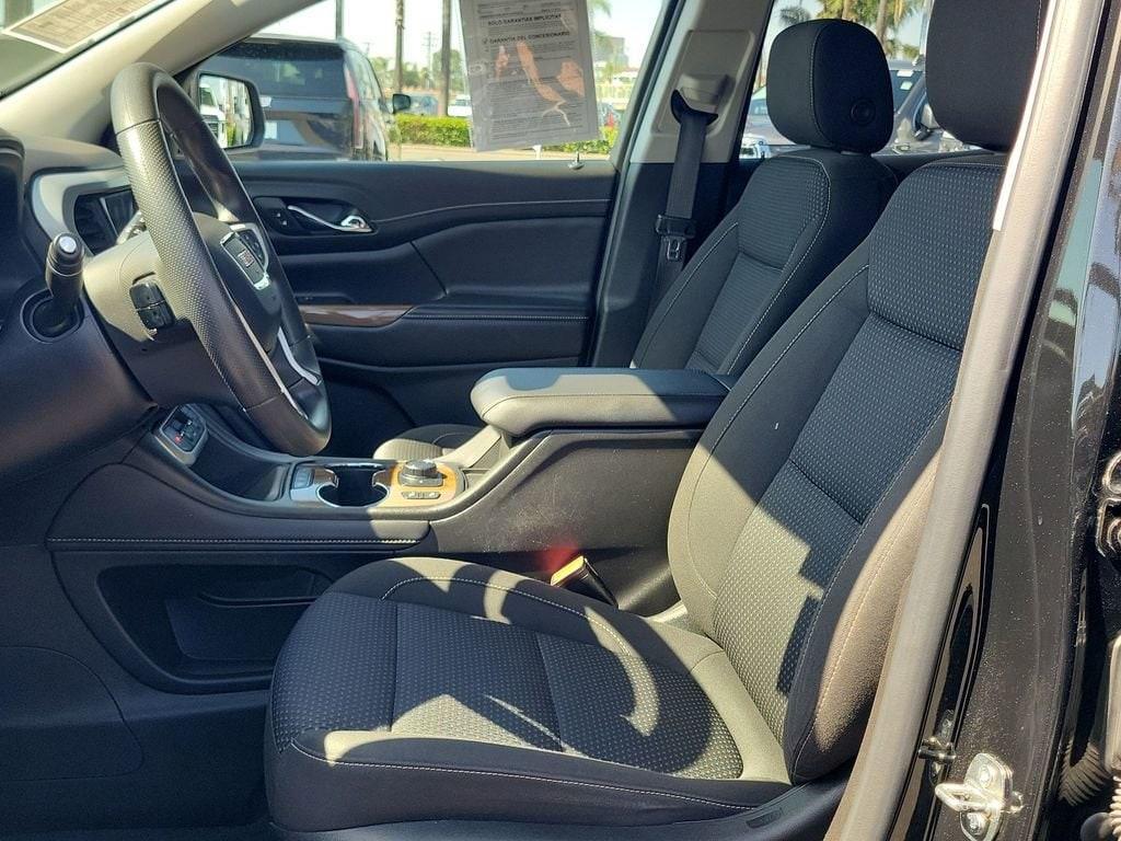 used 2023 GMC Acadia car, priced at $28,995