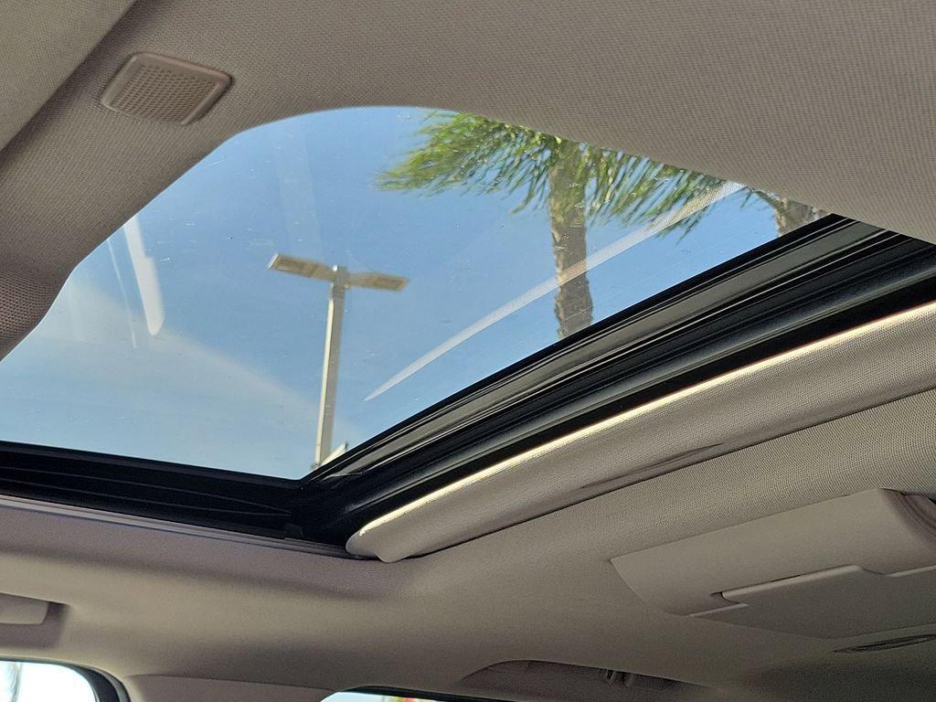 used 2019 GMC Yukon XL car, priced at $28,995