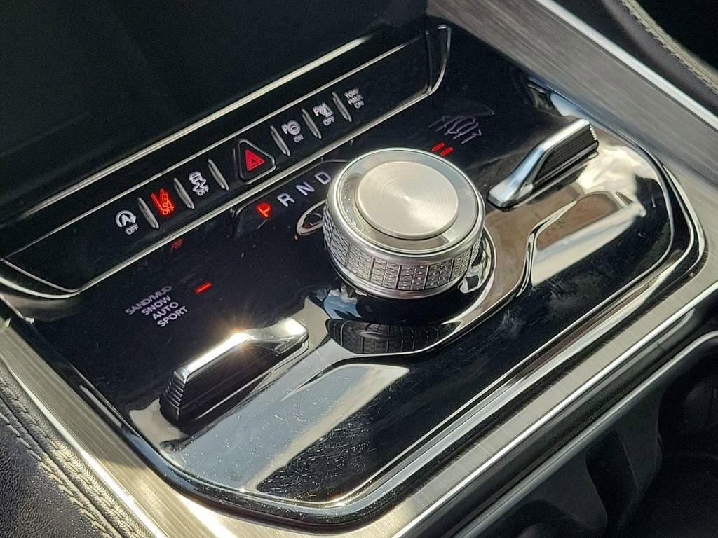 used 2024 Jeep Wagoneer car, priced at $53,080