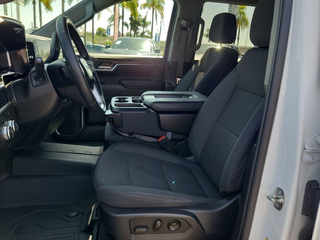 used 2024 GMC Sierra 1500 car, priced at $47,995