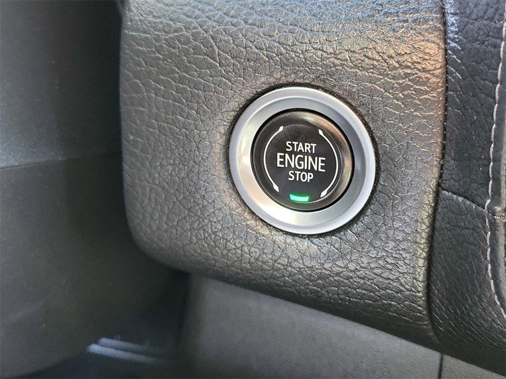 used 2021 GMC Yukon XL car, priced at $46,450