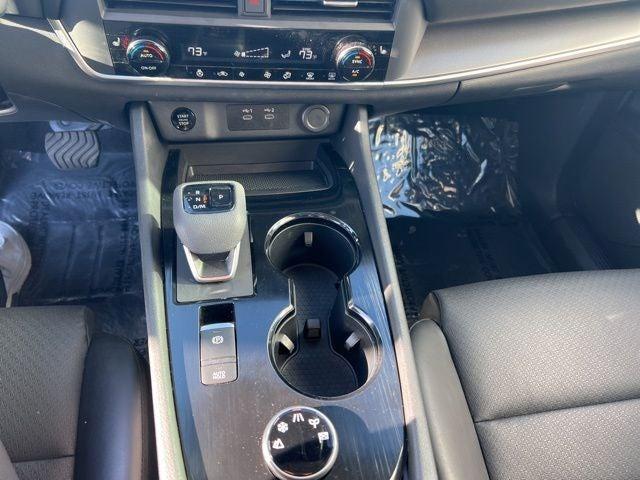 used 2024 Nissan Rogue car, priced at $32,227