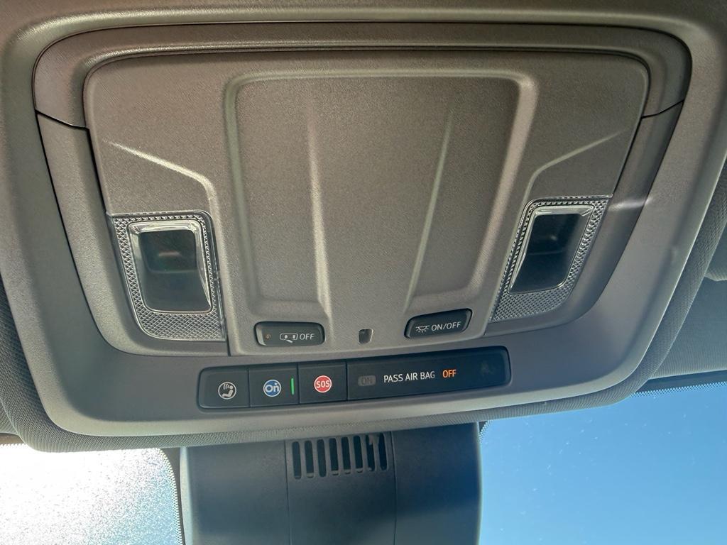 new 2025 Chevrolet Silverado 2500 car, priced at $57,073