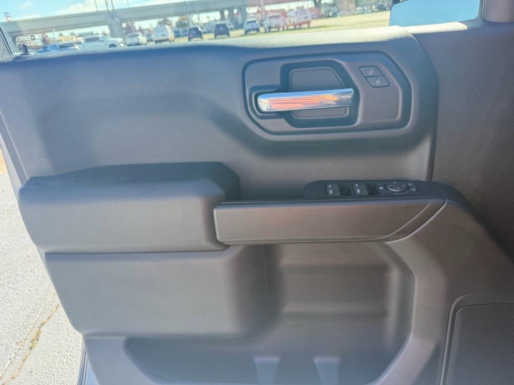 used 2021 Chevrolet Silverado 1500 car, priced at $27,990