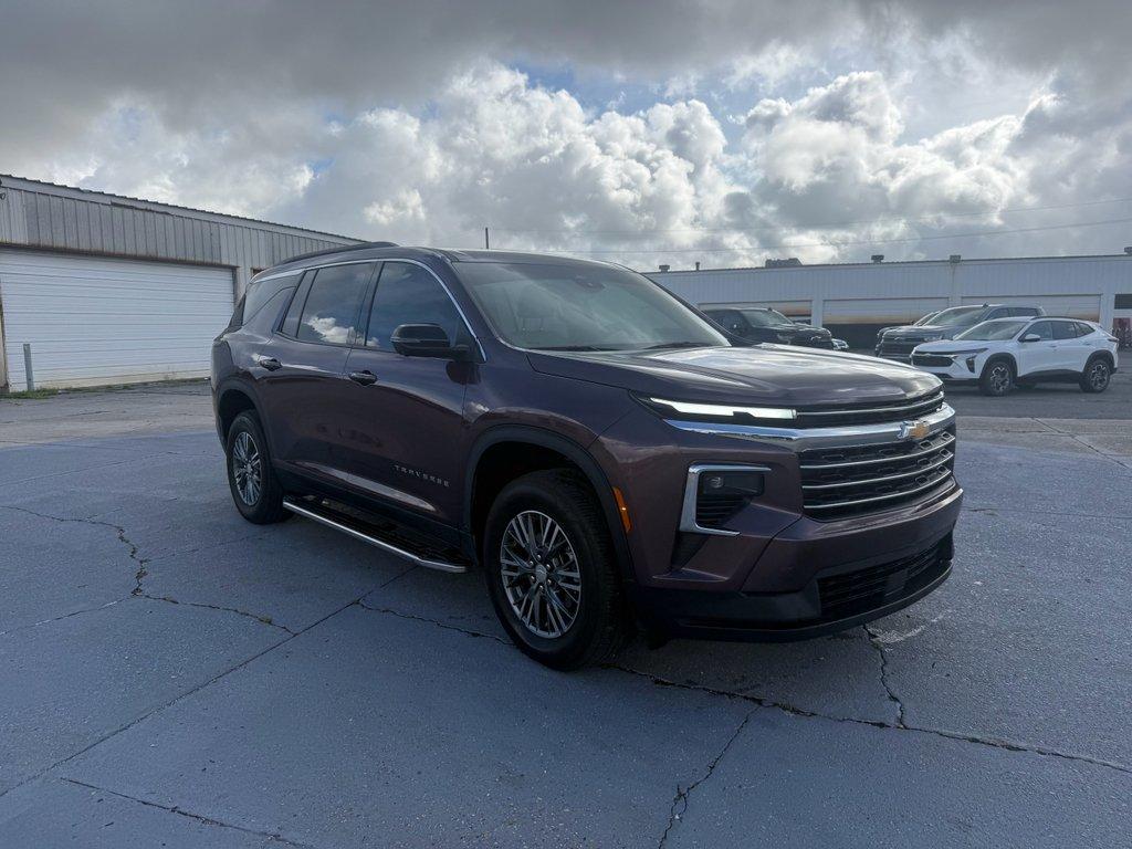 used 2024 Chevrolet Traverse car, priced at $36,274