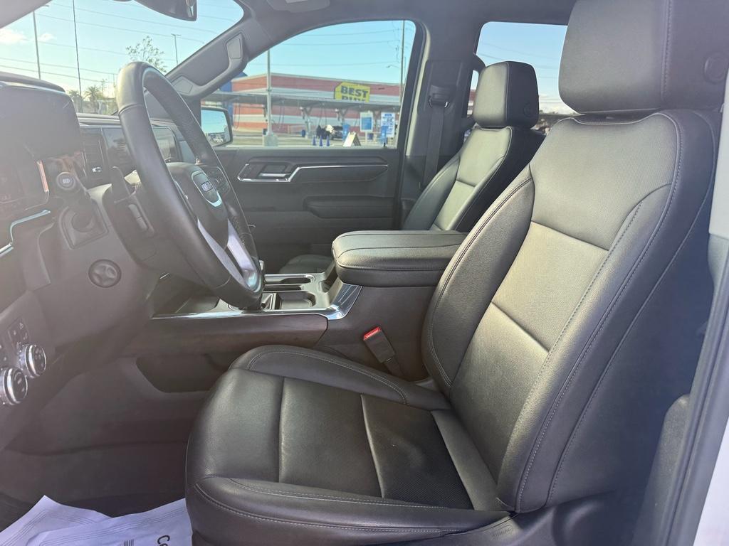 used 2024 GMC Sierra 1500 car, priced at $51,995