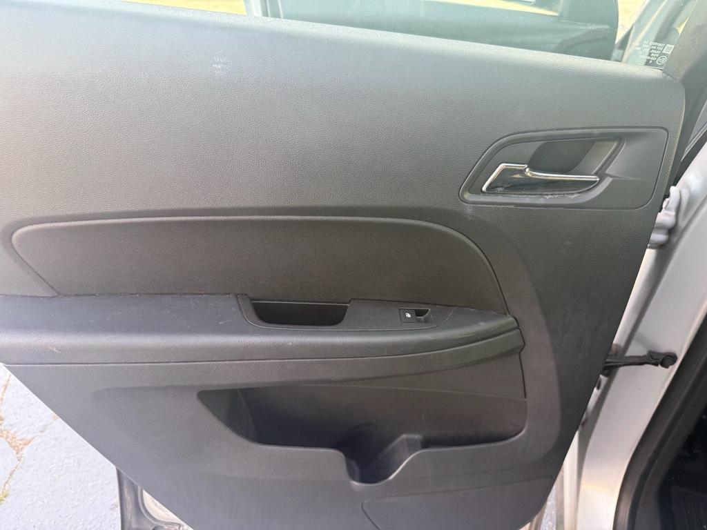 used 2016 Chevrolet Equinox car, priced at $11,995